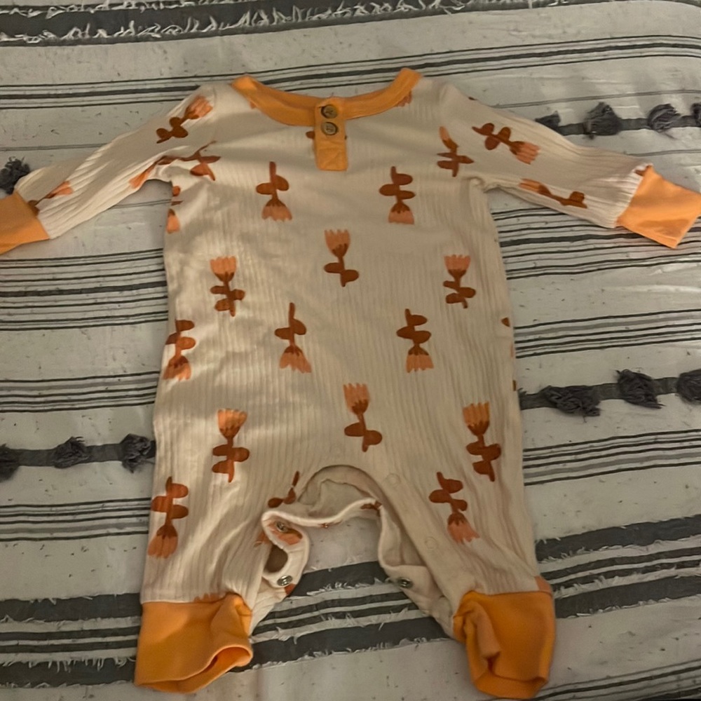 Flowered jumpsuit